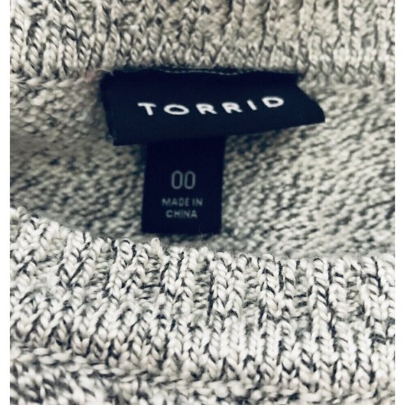 Torrid 00 Womens Size 10 Gray Slash Yoke Pullover Knit Sweater Boho - Picture 4 of 8